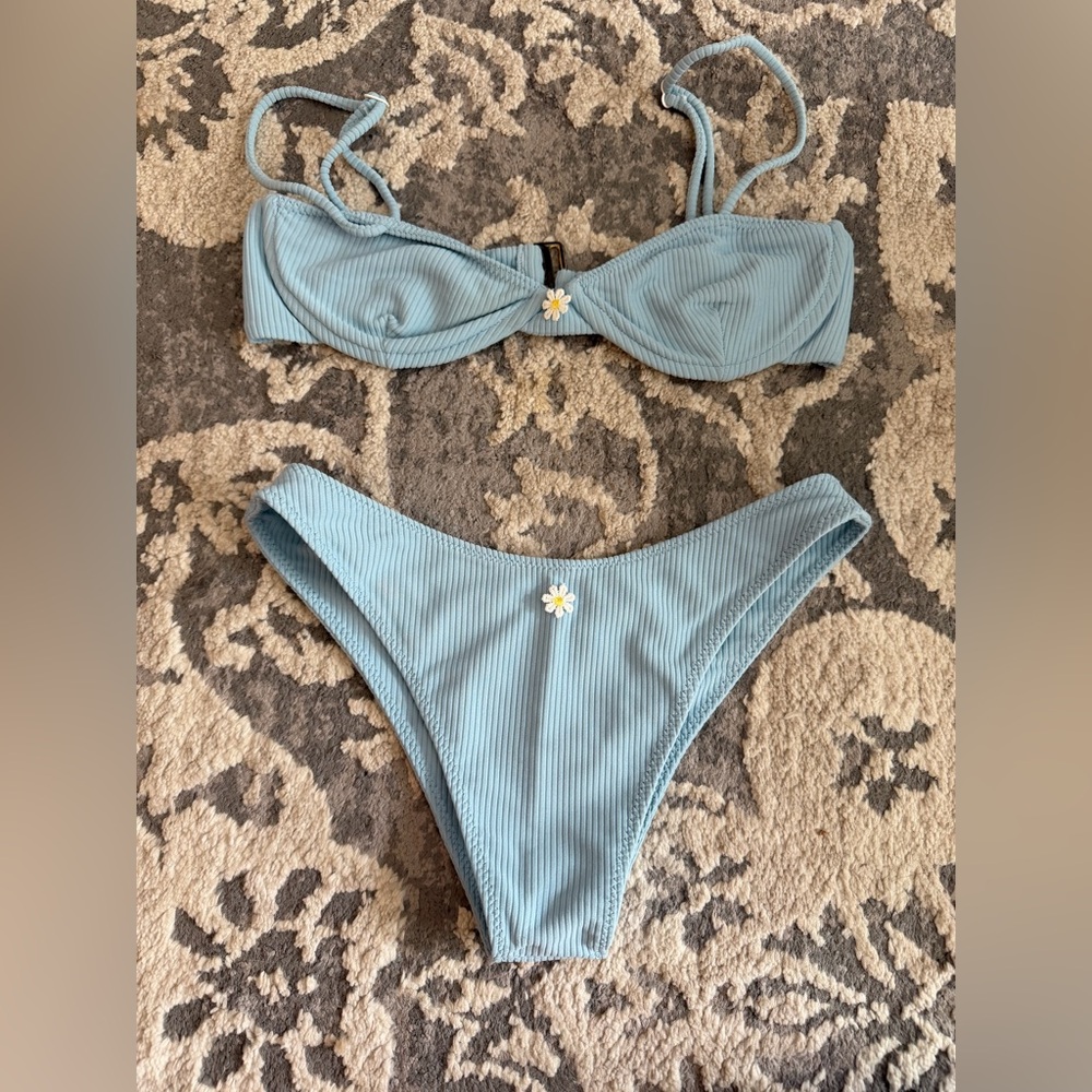 Lolli Light Blue Ribbed Daisy Accent Bikini